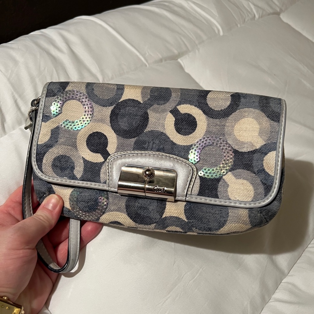 COACH Small Purse Bag Signature "C" Pattern